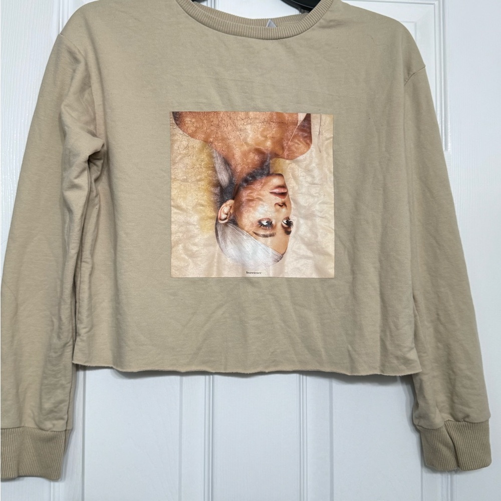 Ariana Grande Sweetener 2018 concert shirt 2XS 0 2